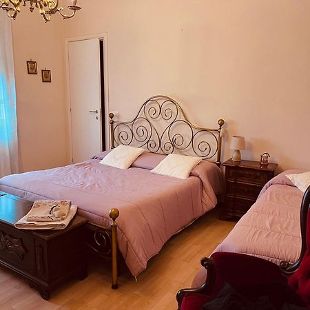 Bed&Breakfast Benedetta Cantagrillo エクステリア 写真