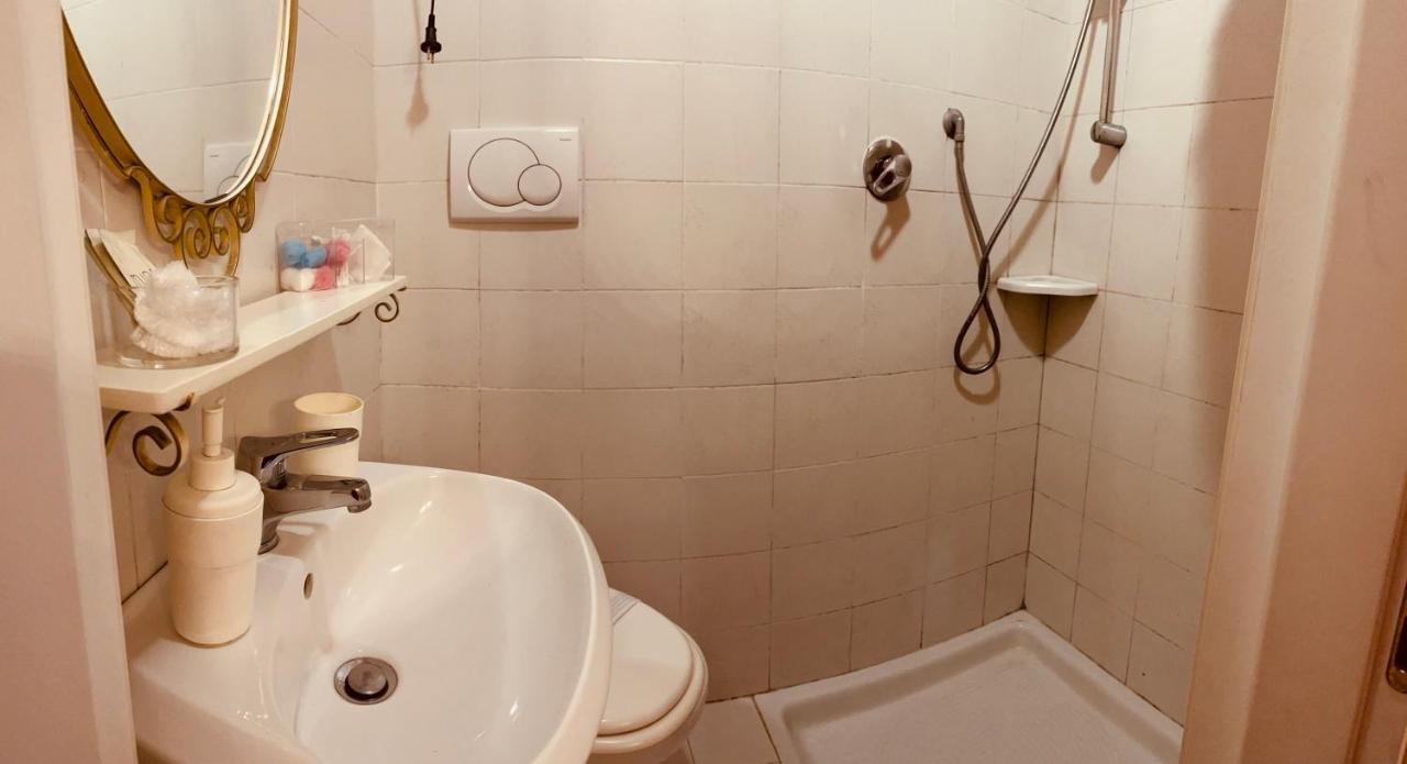 Bed&Breakfast Benedetta Cantagrillo エクステリア 写真